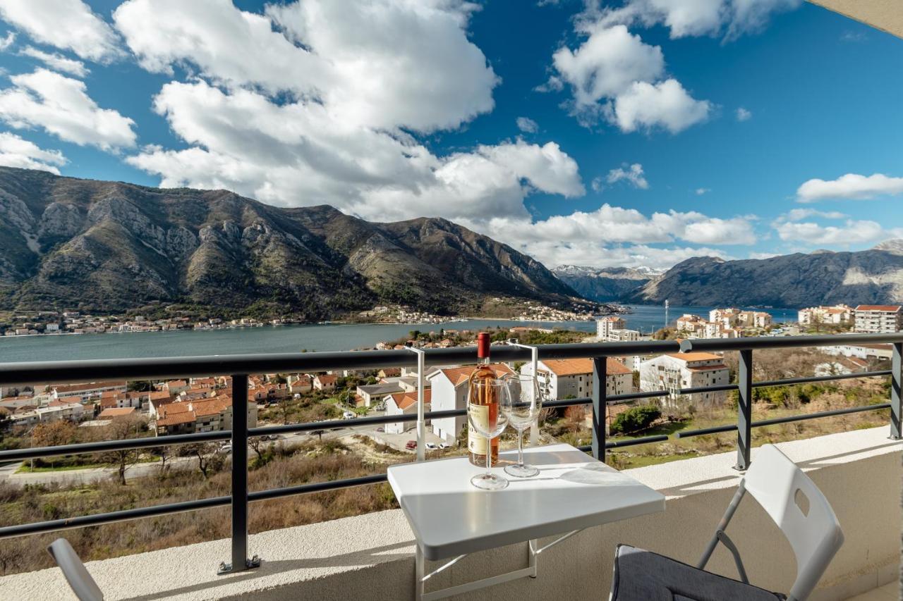 Lana Sea View Apartment Kotor Luaran gambar